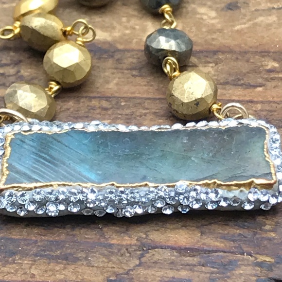 Matana Labradorite Pyrite rectangle pavé necklace - Picture 2 of 8